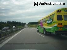 [P12] Segmentul Austria - Germania / un autobuz 'hippie' pe autostradă în Germania. » foto by Dragoș_MD
 - 
<span class="allrVoted glyphicon glyphicon-heart hidden" id="av327335"></span>
<a class="m-l-10 hidden" id="sv327335" onclick="voting_Foto_DelVot(,327335,11696)" role="button">șterge vot <span class="glyphicon glyphicon-remove"></span></a>
<a id="v9327335" class=" c-red"  onclick="voting_Foto_SetVot(327335)" role="button"><span class="glyphicon glyphicon-heart-empty"></span> <b>LIKE</b> = Votează poza</a> <img class="hidden"  id="f327335W9" src="/imagini/loader.gif" border="0" /><span class="AjErrMes hidden" id="e327335ErM"></span>