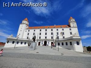 [P04] Castelul din Bratislava » foto by crismis
 - 
<span class="allrVoted glyphicon glyphicon-heart hidden" id="av1398549"></span>
<a class="m-l-10 hidden" id="sv1398549" onclick="voting_Foto_DelVot(,1398549,11696)" role="button">șterge vot <span class="glyphicon glyphicon-remove"></span></a>
<a id="v91398549" class=" c-red"  onclick="voting_Foto_SetVot(1398549)" role="button"><span class="glyphicon glyphicon-heart-empty"></span> <b>LIKE</b> = Votează poza</a> <img class="hidden"  id="f1398549W9" src="/imagini/loader.gif" border="0" /><span class="AjErrMes hidden" id="e1398549ErM"></span>