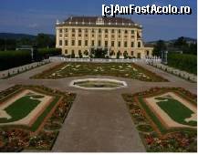 [P11] Viena - Schoenbrunn » foto by makuy*
 - 
<span class="allrVoted glyphicon glyphicon-heart hidden" id="av419867"></span>
<a class="m-l-10 hidden" id="sv419867" onclick="voting_Foto_DelVot(,419867,11696)" role="button">șterge vot <span class="glyphicon glyphicon-remove"></span></a>
<a id="v9419867" class=" c-red"  onclick="voting_Foto_SetVot(419867)" role="button"><span class="glyphicon glyphicon-heart-empty"></span> <b>LIKE</b> = Votează poza</a> <img class="hidden"  id="f419867W9" src="/imagini/loader.gif" border="0" /><span class="AjErrMes hidden" id="e419867ErM"></span>