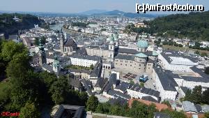 [P12] Vedere din Festung Hohensalzburg spre orașul vechi Salzburg » foto by Costi
 - 
<span class="allrVoted glyphicon glyphicon-heart hidden" id="av660307"></span>
<a class="m-l-10 hidden" id="sv660307" onclick="voting_Foto_DelVot(,660307,11696)" role="button">șterge vot <span class="glyphicon glyphicon-remove"></span></a>
<a id="v9660307" class=" c-red"  onclick="voting_Foto_SetVot(660307)" role="button"><span class="glyphicon glyphicon-heart-empty"></span> <b>LIKE</b> = Votează poza</a> <img class="hidden"  id="f660307W9" src="/imagini/loader.gif" border="0" /><span class="AjErrMes hidden" id="e660307ErM"></span>