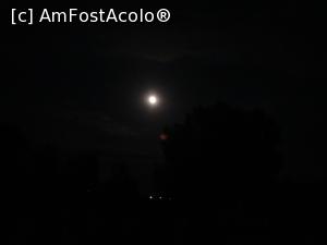 [P34] Luna s-a ridicat sus pe cer deasupra Murighiolului; în Delta Dunării este frumos atât ziua, cât și noaptea! Ne vom întoarce acolo cândva!  » foto by Floryn81
 - 
<span class="allrVoted glyphicon glyphicon-heart hidden" id="av808683"></span>
<a class="m-l-10 hidden" id="sv808683" onclick="voting_Foto_DelVot(,808683,11762)" role="button">șterge vot <span class="glyphicon glyphicon-remove"></span></a>
<a id="v9808683" class=" c-red"  onclick="voting_Foto_SetVot(808683)" role="button"><span class="glyphicon glyphicon-heart-empty"></span> <b>LIKE</b> = Votează poza</a> <img class="hidden"  id="f808683W9" src="/imagini/loader.gif" border="0" /><span class="AjErrMes hidden" id="e808683ErM"></span>