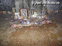 [P05] Salina Turda - icoanele de la altar si monede aruncate de turisti » foto by biancuta
 - 
<span class="allrVoted glyphicon glyphicon-heart hidden" id="av59827"></span>
<a class="m-l-10 hidden" id="sv59827" onclick="voting_Foto_DelVot(,59827,11779)" role="button">șterge vot <span class="glyphicon glyphicon-remove"></span></a>
<a id="v959827" class=" c-red"  onclick="voting_Foto_SetVot(59827)" role="button"><span class="glyphicon glyphicon-heart-empty"></span> <b>LIKE</b> = Votează poza</a> <img class="hidden"  id="f59827W9" src="/imagini/loader.gif" border="0" /><span class="AjErrMes hidden" id="e59827ErM"></span>