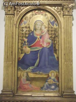 [P21] Mare de Deu de la Humilitat, de Fra Angelico (1433-1435)  » foto by diacrys*
 - 
<span class="allrVoted glyphicon glyphicon-heart hidden" id="av825109"></span>
<a class="m-l-10 hidden" id="sv825109" onclick="voting_Foto_DelVot(,825109,11796)" role="button">șterge vot <span class="glyphicon glyphicon-remove"></span></a>
<a id="v9825109" class=" c-red"  onclick="voting_Foto_SetVot(825109)" role="button"><span class="glyphicon glyphicon-heart-empty"></span> <b>LIKE</b> = Votează poza</a> <img class="hidden"  id="f825109W9" src="/imagini/loader.gif" border="0" /><span class="AjErrMes hidden" id="e825109ErM"></span>