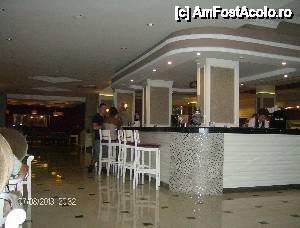 [P10] Lobby-bar! NON-STOP!!!  » foto by adryan_bv
 - 
<span class="allrVoted glyphicon glyphicon-heart hidden" id="av475855"></span>
<a class="m-l-10 hidden" id="sv475855" onclick="voting_Foto_DelVot(,475855,11847)" role="button">șterge vot <span class="glyphicon glyphicon-remove"></span></a>
<a id="v9475855" class=" c-red"  onclick="voting_Foto_SetVot(475855)" role="button"><span class="glyphicon glyphicon-heart-empty"></span> <b>LIKE</b> = Votează poza</a> <img class="hidden"  id="f475855W9" src="/imagini/loader.gif" border="0" /><span class="AjErrMes hidden" id="e475855ErM"></span>