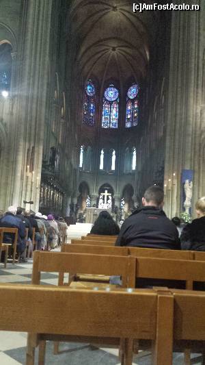 [P15] Notre Dame, interior.  » foto by iulian68
 - 
<span class="allrVoted glyphicon glyphicon-heart hidden" id="av606951"></span>
<a class="m-l-10 hidden" id="sv606951" onclick="voting_Foto_DelVot(,606951,11886)" role="button">șterge vot <span class="glyphicon glyphicon-remove"></span></a>
<a id="v9606951" class=" c-red"  onclick="voting_Foto_SetVot(606951)" role="button"><span class="glyphicon glyphicon-heart-empty"></span> <b>LIKE</b> = Votează poza</a> <img class="hidden"  id="f606951W9" src="/imagini/loader.gif" border="0" /><span class="AjErrMes hidden" id="e606951ErM"></span>