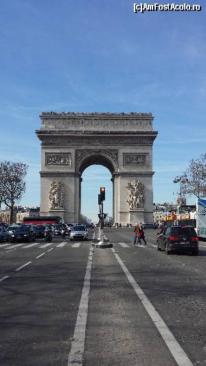 [P25] Arcul de Triumf » foto by iulian68
 - 
<span class="allrVoted glyphicon glyphicon-heart hidden" id="av606966"></span>
<a class="m-l-10 hidden" id="sv606966" onclick="voting_Foto_DelVot(,606966,11886)" role="button">șterge vot <span class="glyphicon glyphicon-remove"></span></a>
<a id="v9606966" class=" c-red"  onclick="voting_Foto_SetVot(606966)" role="button"><span class="glyphicon glyphicon-heart-empty"></span> <b>LIKE</b> = Votează poza</a> <img class="hidden"  id="f606966W9" src="/imagini/loader.gif" border="0" /><span class="AjErrMes hidden" id="e606966ErM"></span>