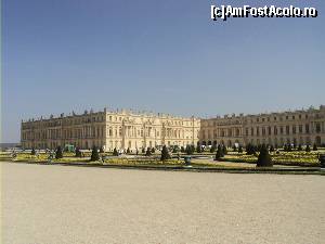 [P18] Paris, Franta. Vizitare Chateau de Versailles.  » foto by vega06
 - 
<span class="allrVoted glyphicon glyphicon-heart hidden" id="av571504"></span>
<a class="m-l-10 hidden" id="sv571504" onclick="voting_Foto_DelVot(,571504,11886)" role="button">șterge vot <span class="glyphicon glyphicon-remove"></span></a>
<a id="v9571504" class=" c-red"  onclick="voting_Foto_SetVot(571504)" role="button"><span class="glyphicon glyphicon-heart-empty"></span> <b>LIKE</b> = Votează poza</a> <img class="hidden"  id="f571504W9" src="/imagini/loader.gif" border="0" /><span class="AjErrMes hidden" id="e571504ErM"></span>