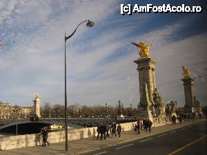 [P16] Pont Alexandre » foto by Michi
 - 
<span class="allrVoted glyphicon glyphicon-heart hidden" id="av396789"></span>
<a class="m-l-10 hidden" id="sv396789" onclick="voting_Foto_DelVot(,396789,11886)" role="button">șterge vot <span class="glyphicon glyphicon-remove"></span></a>
<a id="v9396789" class=" c-red"  onclick="voting_Foto_SetVot(396789)" role="button"><span class="glyphicon glyphicon-heart-empty"></span> <b>LIKE</b> = Votează poza</a> <img class="hidden"  id="f396789W9" src="/imagini/loader.gif" border="0" /><span class="AjErrMes hidden" id="e396789ErM"></span>