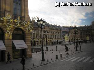 [P19] Place Vendome » foto by Michi
 - 
<span class="allrVoted glyphicon glyphicon-heart hidden" id="av396792"></span>
<a class="m-l-10 hidden" id="sv396792" onclick="voting_Foto_DelVot(,396792,11886)" role="button">șterge vot <span class="glyphicon glyphicon-remove"></span></a>
<a id="v9396792" class=" c-red"  onclick="voting_Foto_SetVot(396792)" role="button"><span class="glyphicon glyphicon-heart-empty"></span> <b>LIKE</b> = Votează poza</a> <img class="hidden"  id="f396792W9" src="/imagini/loader.gif" border="0" /><span class="AjErrMes hidden" id="e396792ErM"></span>