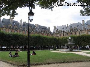 [P28] Grădina Place des Vosges » foto by Michi
 - 
<span class="allrVoted glyphicon glyphicon-heart hidden" id="av511570"></span>
<a class="m-l-10 hidden" id="sv511570" onclick="voting_Foto_DelVot(,511570,11886)" role="button">șterge vot <span class="glyphicon glyphicon-remove"></span></a>
<a id="v9511570" class=" c-red"  onclick="voting_Foto_SetVot(511570)" role="button"><span class="glyphicon glyphicon-heart-empty"></span> <b>LIKE</b> = Votează poza</a> <img class="hidden"  id="f511570W9" src="/imagini/loader.gif" border="0" /><span class="AjErrMes hidden" id="e511570ErM"></span>