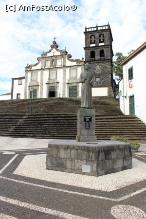 [P68] Insula Sao Miguel, Ribeira Grande, Igreja Matriz de Nossa Senhora da Estrela, în față Statuia lui Gaspar Fructuoso, istoric și preot azorean » foto by mprofeanu
 - 
<span class="allrVoted glyphicon glyphicon-heart hidden" id="av1013957"></span>
<a class="m-l-10 hidden" id="sv1013957" onclick="voting_Foto_DelVot(,1013957,12102)" role="button">șterge vot <span class="glyphicon glyphicon-remove"></span></a>
<a id="v91013957" class=" c-red"  onclick="voting_Foto_SetVot(1013957)" role="button"><span class="glyphicon glyphicon-heart-empty"></span> <b>LIKE</b> = Votează poza</a> <img class="hidden"  id="f1013957W9" src="/imagini/loader.gif" border="0" /><span class="AjErrMes hidden" id="e1013957ErM"></span>