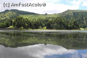 [P19] Insula Sao Miguel, Sete Cidades, Lagoa Verde » foto by mprofeanu
 - 
<span class="allrVoted glyphicon glyphicon-heart hidden" id="av1015156"></span>
<a class="m-l-10 hidden" id="sv1015156" onclick="voting_Foto_DelVot(,1015156,12102)" role="button">șterge vot <span class="glyphicon glyphicon-remove"></span></a>
<a id="v91015156" class=" c-red"  onclick="voting_Foto_SetVot(1015156)" role="button"><span class="glyphicon glyphicon-heart-empty"></span> <b>LIKE</b> = Votează poza</a> <img class="hidden"  id="f1015156W9" src="/imagini/loader.gif" border="0" /><span class="AjErrMes hidden" id="e1015156ErM"></span>