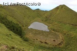 [P41] Insula Sao Miguel, Circuitul Serra Devassa, Lagoa das Eguas și Pico das Eguas în dreapta pozate din primul observator » foto by mprofeanu
 - 
<span class="allrVoted glyphicon glyphicon-heart hidden" id="av1015209"></span>
<a class="m-l-10 hidden" id="sv1015209" onclick="voting_Foto_DelVot(,1015209,12102)" role="button">șterge vot <span class="glyphicon glyphicon-remove"></span></a>
<a id="v91015209" class=" c-red"  onclick="voting_Foto_SetVot(1015209)" role="button"><span class="glyphicon glyphicon-heart-empty"></span> <b>LIKE</b> = Votează poza</a> <img class="hidden"  id="f1015209W9" src="/imagini/loader.gif" border="0" /><span class="AjErrMes hidden" id="e1015209ErM"></span>