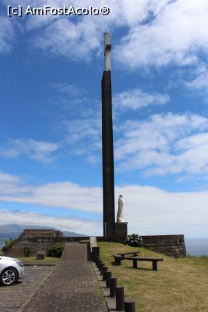 [P59] Insula Faial, Miradouro de Nossa Senhora da Conceicao, Sfinta Fecioară a Zămislirii veghează asupra portului Horta » foto by mprofeanu
 - 
<span class="allrVoted glyphicon glyphicon-heart hidden" id="av997771"></span>
<a class="m-l-10 hidden" id="sv997771" onclick="voting_Foto_DelVot(,997771,12103)" role="button">șterge vot <span class="glyphicon glyphicon-remove"></span></a>
<a id="v9997771" class=" c-red"  onclick="voting_Foto_SetVot(997771)" role="button"><span class="glyphicon glyphicon-heart-empty"></span> <b>LIKE</b> = Votează poza</a> <img class="hidden"  id="f997771W9" src="/imagini/loader.gif" border="0" /><span class="AjErrMes hidden" id="e997771ErM"></span>