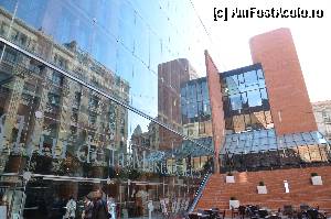 [P01] Palau de la Musica Catalana, intrarea principala » foto by Muffin2009
 - 
<span class="allrVoted glyphicon glyphicon-heart hidden" id="av352167"></span>
<a class="m-l-10 hidden" id="sv352167" onclick="voting_Foto_DelVot(,352167,12198)" role="button">șterge vot <span class="glyphicon glyphicon-remove"></span></a>
<a id="v9352167" class=" c-red"  onclick="voting_Foto_SetVot(352167)" role="button"><span class="glyphicon glyphicon-heart-empty"></span> <b>LIKE</b> = Votează poza</a> <img class="hidden"  id="f352167W9" src="/imagini/loader.gif" border="0" /><span class="AjErrMes hidden" id="e352167ErM"></span>