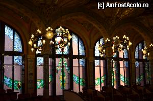 [P11] Palau de la Musica Catalana, vitraliile de la ferestre » foto by Muffin2009
 - 
<span class="allrVoted glyphicon glyphicon-heart hidden" id="av352180"></span>
<a class="m-l-10 hidden" id="sv352180" onclick="voting_Foto_DelVot(,352180,12198)" role="button">șterge vot <span class="glyphicon glyphicon-remove"></span></a>
<a id="v9352180" class=" c-red"  onclick="voting_Foto_SetVot(352180)" role="button"><span class="glyphicon glyphicon-heart-empty"></span> <b>LIKE</b> = Votează poza</a> <img class="hidden"  id="f352180W9" src="/imagini/loader.gif" border="0" /><span class="AjErrMes hidden" id="e352180ErM"></span>