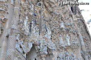 [P65] Sagrada Familia, Fatada Nasterii » foto by Muffin2009
 - 
<span class="allrVoted glyphicon glyphicon-heart hidden" id="av352250"></span>
<a class="m-l-10 hidden" id="sv352250" onclick="voting_Foto_DelVot(,352250,12198)" role="button">șterge vot <span class="glyphicon glyphicon-remove"></span></a>
<a id="v9352250" class=" c-red"  onclick="voting_Foto_SetVot(352250)" role="button"><span class="glyphicon glyphicon-heart-empty"></span> <b>LIKE</b> = Votează poza</a> <img class="hidden"  id="f352250W9" src="/imagini/loader.gif" border="0" /><span class="AjErrMes hidden" id="e352250ErM"></span>