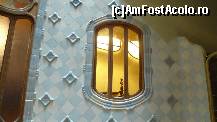 [P64] 60. Casa Batllo - fereastra in curtea interioara » foto by nickro
 - 
<span class="allrVoted glyphicon glyphicon-heart hidden" id="av315647"></span>
<a class="m-l-10 hidden" id="sv315647" onclick="voting_Foto_DelVot(,315647,12198)" role="button">șterge vot <span class="glyphicon glyphicon-remove"></span></a>
<a id="v9315647" class=" c-red"  onclick="voting_Foto_SetVot(315647)" role="button"><span class="glyphicon glyphicon-heart-empty"></span> <b>LIKE</b> = Votează poza</a> <img class="hidden"  id="f315647W9" src="/imagini/loader.gif" border="0" /><span class="AjErrMes hidden" id="e315647ErM"></span>