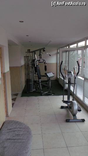 [P14] Hotel Akvaya - sala de fitness » foto by Dragoș_MD
 - 
<span class="allrVoted glyphicon glyphicon-heart hidden" id="av353737"></span>
<a class="m-l-10 hidden" id="sv353737" onclick="voting_Foto_DelVot(,353737,12340)" role="button">șterge vot <span class="glyphicon glyphicon-remove"></span></a>
<a id="v9353737" class=" c-red"  onclick="voting_Foto_SetVot(353737)" role="button"><span class="glyphicon glyphicon-heart-empty"></span> <b>LIKE</b> = Votează poza</a> <img class="hidden"  id="f353737W9" src="/imagini/loader.gif" border="0" /><span class="AjErrMes hidden" id="e353737ErM"></span>