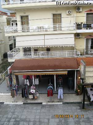 [P04] IKAROS Vedere stradală din balcon. Vila din față.  » foto by user.im
 - 
<span class="allrVoted glyphicon glyphicon-heart hidden" id="av560656"></span>
<a class="m-l-10 hidden" id="sv560656" onclick="voting_Foto_DelVot(,560656,12445)" role="button">șterge vot <span class="glyphicon glyphicon-remove"></span></a>
<a id="v9560656" class=" c-red"  onclick="voting_Foto_SetVot(560656)" role="button"><span class="glyphicon glyphicon-heart-empty"></span> <b>LIKE</b> = Votează poza</a> <img class="hidden"  id="f560656W9" src="/imagini/loader.gif" border="0" /><span class="AjErrMes hidden" id="e560656ErM"></span>