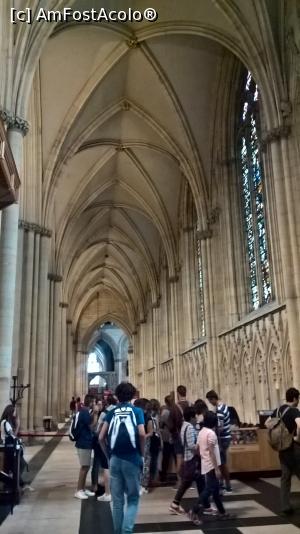 [P03] York Minster in interior » foto by Rox.Patrik
 - 
<span class="allrVoted glyphicon glyphicon-heart hidden" id="av913487"></span>
<a class="m-l-10 hidden" id="sv913487" onclick="voting_Foto_DelVot(,913487,12611)" role="button">șterge vot <span class="glyphicon glyphicon-remove"></span></a>
<a id="v9913487" class=" c-red"  onclick="voting_Foto_SetVot(913487)" role="button"><span class="glyphicon glyphicon-heart-empty"></span> <b>LIKE</b> = Votează poza</a> <img class="hidden"  id="f913487W9" src="/imagini/loader.gif" border="0" /><span class="AjErrMes hidden" id="e913487ErM"></span>