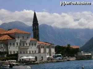 [P28] Perast » foto by Bogdansep
 - 
<span class="allrVoted glyphicon glyphicon-heart hidden" id="av587124"></span>
<a class="m-l-10 hidden" id="sv587124" onclick="voting_Foto_DelVot(,587124,12619)" role="button">șterge vot <span class="glyphicon glyphicon-remove"></span></a>
<a id="v9587124" class=" c-red"  onclick="voting_Foto_SetVot(587124)" role="button"><span class="glyphicon glyphicon-heart-empty"></span> <b>LIKE</b> = Votează poza</a> <img class="hidden"  id="f587124W9" src="/imagini/loader.gif" border="0" /><span class="AjErrMes hidden" id="e587124ErM"></span>