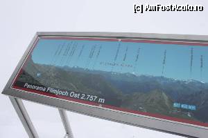 [P19] Silvretta Seilbahn - ceea ce se prezinta in imagine se vede intr-o zi cu soare din punctul respectiv. intr-o zi cu ceata se vede...  » foto by cristi_an3000
 - 
<span class="allrVoted glyphicon glyphicon-heart hidden" id="av369361"></span>
<a class="m-l-10 hidden" id="sv369361" onclick="voting_Foto_DelVot(,369361,12813)" role="button">șterge vot <span class="glyphicon glyphicon-remove"></span></a>
<a id="v9369361" class=" c-red"  onclick="voting_Foto_SetVot(369361)" role="button"><span class="glyphicon glyphicon-heart-empty"></span> <b>LIKE</b> = Votează poza</a> <img class="hidden"  id="f369361W9" src="/imagini/loader.gif" border="0" /><span class="AjErrMes hidden" id="e369361ErM"></span>