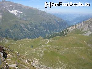 [P18] vedere de pe EDELWEISS-SPITZE 2,571 m. Departe se vede lacul Zell Am See » foto by spiros
 - 
<span class="allrVoted glyphicon glyphicon-heart hidden" id="av679342"></span>
<a class="m-l-10 hidden" id="sv679342" onclick="voting_Foto_DelVot(,679342,12945)" role="button">șterge vot <span class="glyphicon glyphicon-remove"></span></a>
<a id="v9679342" class=" c-red"  onclick="voting_Foto_SetVot(679342)" role="button"><span class="glyphicon glyphicon-heart-empty"></span> <b>LIKE</b> = Votează poza</a> <img class="hidden"  id="f679342W9" src="/imagini/loader.gif" border="0" /><span class="AjErrMes hidden" id="e679342ErM"></span>