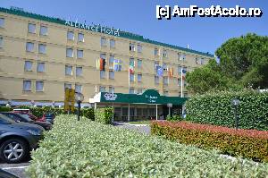 [P03] Verona, Alliance Hotel Verona » foto by unq
 - 
<span class="allrVoted glyphicon glyphicon-heart hidden" id="av466187"></span>
<a class="m-l-10 hidden" id="sv466187" onclick="voting_Foto_DelVot(,466187,12997)" role="button">șterge vot <span class="glyphicon glyphicon-remove"></span></a>
<a id="v9466187" class=" c-red"  onclick="voting_Foto_SetVot(466187)" role="button"><span class="glyphicon glyphicon-heart-empty"></span> <b>LIKE</b> = Votează poza</a> <img class="hidden"  id="f466187W9" src="/imagini/loader.gif" border="0" /><span class="AjErrMes hidden" id="e466187ErM"></span>