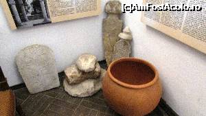 [P26] Exponate la parter, alături de panouri informative » foto by crismis
 - 
<span class="allrVoted glyphicon glyphicon-heart hidden" id="av705210"></span>
<a class="m-l-10 hidden" id="sv705210" onclick="voting_Foto_DelVot(,705210,13043)" role="button">șterge vot <span class="glyphicon glyphicon-remove"></span></a>
<a id="v9705210" class=" c-red"  onclick="voting_Foto_SetVot(705210)" role="button"><span class="glyphicon glyphicon-heart-empty"></span> <b>LIKE</b> = Votează poza</a> <img class="hidden"  id="f705210W9" src="/imagini/loader.gif" border="0" /><span class="AjErrMes hidden" id="e705210ErM"></span>