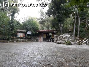 [P11] Intrarea Mănăstirii Aladzha.  » foto by Aurici
 - 
<span class="allrVoted glyphicon glyphicon-heart hidden" id="av945847"></span>
<a class="m-l-10 hidden" id="sv945847" onclick="voting_Foto_DelVot(,945847,13043)" role="button">șterge vot <span class="glyphicon glyphicon-remove"></span></a>
<a id="v9945847" class=" c-red"  onclick="voting_Foto_SetVot(945847)" role="button"><span class="glyphicon glyphicon-heart-empty"></span> <b>LIKE</b> = Votează poza</a> <img class="hidden"  id="f945847W9" src="/imagini/loader.gif" border="0" /><span class="AjErrMes hidden" id="e945847ErM"></span>