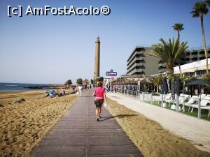 [P02] Pe faleza din Maspalomas, spre farul omonim » foto by crismis
 - 
<span class="allrVoted glyphicon glyphicon-heart hidden" id="av1296095"></span>
<a class="m-l-10 hidden" id="sv1296095" onclick="voting_Foto_DelVot(,1296095,13127)" role="button">șterge vot <span class="glyphicon glyphicon-remove"></span></a>
<a id="v91296095" class=" c-red"  onclick="voting_Foto_SetVot(1296095)" role="button"><span class="glyphicon glyphicon-heart-empty"></span> <b>LIKE</b> = Votează poza</a> <img class="hidden"  id="f1296095W9" src="/imagini/loader.gif" border="0" /><span class="AjErrMes hidden" id="e1296095ErM"></span>