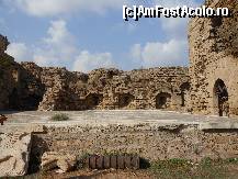 [P25] Famagusta - Castelul, curtea interioara.  » foto by iulianic
 - 
<span class="allrVoted glyphicon glyphicon-heart hidden" id="av382512"></span>
<a class="m-l-10 hidden" id="sv382512" onclick="voting_Foto_DelVot(,382512,13135)" role="button">șterge vot <span class="glyphicon glyphicon-remove"></span></a>
<a id="v9382512" class=" c-red"  onclick="voting_Foto_SetVot(382512)" role="button"><span class="glyphicon glyphicon-heart-empty"></span> <b>LIKE</b> = Votează poza</a> <img class="hidden"  id="f382512W9" src="/imagini/loader.gif" border="0" /><span class="AjErrMes hidden" id="e382512ErM"></span>