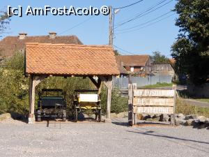 [P01] Biletele de intrare la castelul Kalnoky se pot achiziționa doar de la Stone Pub, situat pe strada Principala nr. 85 » foto by geani anto
 - 
<span class="allrVoted glyphicon glyphicon-heart hidden" id="av1283527"></span>
<a class="m-l-10 hidden" id="sv1283527" onclick="voting_Foto_DelVot(,1283527,13139)" role="button">șterge vot <span class="glyphicon glyphicon-remove"></span></a>
<a id="v91283527" class=" c-red"  onclick="voting_Foto_SetVot(1283527)" role="button"><span class="glyphicon glyphicon-heart-empty"></span> <b>LIKE</b> = Votează poza</a> <img class="hidden"  id="f1283527W9" src="/imagini/loader.gif" border="0" /><span class="AjErrMes hidden" id="e1283527ErM"></span>