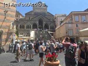 [P33] Amalfi, Domul » foto by MaraMura
 - 
<span class="allrVoted glyphicon glyphicon-heart hidden" id="av1489048"></span>
<a class="m-l-10 hidden" id="sv1489048" onclick="voting_Foto_DelVot(,1489048,13144)" role="button">șterge vot <span class="glyphicon glyphicon-remove"></span></a>
<a id="v91489048" class=" c-red"  onclick="voting_Foto_SetVot(1489048)" role="button"><span class="glyphicon glyphicon-heart-empty"></span> <b>LIKE</b> = Votează poza</a> <img class="hidden"  id="f1489048W9" src="/imagini/loader.gif" border="0" /><span class="AjErrMes hidden" id="e1489048ErM"></span>