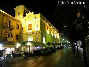 [P05] Corso Italia si Santuario della Madonna del Carmine - piazza Tasso » foto by BOGDAN DSN
 - 
<span class="allrVoted glyphicon glyphicon-heart hidden" id="av503846"></span>
<a class="m-l-10 hidden" id="sv503846" onclick="voting_Foto_DelVot(,503846,13144)" role="button">șterge vot <span class="glyphicon glyphicon-remove"></span></a>
<a id="v9503846" class=" c-red"  onclick="voting_Foto_SetVot(503846)" role="button"><span class="glyphicon glyphicon-heart-empty"></span> <b>LIKE</b> = Votează poza</a> <img class="hidden"  id="f503846W9" src="/imagini/loader.gif" border="0" /><span class="AjErrMes hidden" id="e503846ErM"></span>