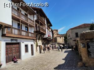 [P32] Splendidul sat Santillana del Mar » foto by Marius 72
 - 
<span class="allrVoted glyphicon glyphicon-heart hidden" id="av1427588"></span>
<a class="m-l-10 hidden" id="sv1427588" onclick="voting_Foto_DelVot(,1427588,13148)" role="button">șterge vot <span class="glyphicon glyphicon-remove"></span></a>
<a id="v91427588" class=" c-red"  onclick="voting_Foto_SetVot(1427588)" role="button"><span class="glyphicon glyphicon-heart-empty"></span> <b>LIKE</b> = Votează poza</a> <img class="hidden"  id="f1427588W9" src="/imagini/loader.gif" border="0" /><span class="AjErrMes hidden" id="e1427588ErM"></span>