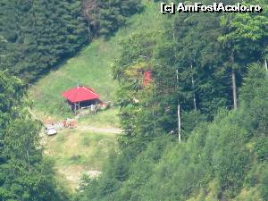[P28] Cabana Garofita Pietrei Craiului, vazuta cu zoom, de sus, de la Marele Grohotis » foto by Testosu'
 - 
<span class="allrVoted glyphicon glyphicon-heart hidden" id="av524339"></span>
<a class="m-l-10 hidden" id="sv524339" onclick="voting_Foto_DelVot(,524339,13264)" role="button">șterge vot <span class="glyphicon glyphicon-remove"></span></a>
<a id="v9524339" class=" c-red"  onclick="voting_Foto_SetVot(524339)" role="button"><span class="glyphicon glyphicon-heart-empty"></span> <b>LIKE</b> = Votează poza</a> <img class="hidden"  id="f524339W9" src="/imagini/loader.gif" border="0" /><span class="AjErrMes hidden" id="e524339ErM"></span>