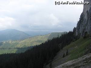 [P30] poteca ce traverseaza Marele Grohotis » foto by Testosu'
 - 
<span class="allrVoted glyphicon glyphicon-heart hidden" id="av524341"></span>
<a class="m-l-10 hidden" id="sv524341" onclick="voting_Foto_DelVot(,524341,13264)" role="button">șterge vot <span class="glyphicon glyphicon-remove"></span></a>
<a id="v9524341" class=" c-red"  onclick="voting_Foto_SetVot(524341)" role="button"><span class="glyphicon glyphicon-heart-empty"></span> <b>LIKE</b> = Votează poza</a> <img class="hidden"  id="f524341W9" src="/imagini/loader.gif" border="0" /><span class="AjErrMes hidden" id="e524341ErM"></span>