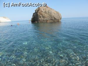 [P86] Petra Tou Romiou - aici s-ar fi născut din valurile înspumate, insuși Afrodita.  » foto by Aurici
 - 
<span class="allrVoted glyphicon glyphicon-heart hidden" id="av757767"></span>
<a class="m-l-10 hidden" id="sv757767" onclick="voting_Foto_DelVot(,757767,13279)" role="button">șterge vot <span class="glyphicon glyphicon-remove"></span></a>
<a id="v9757767" class=" c-red"  onclick="voting_Foto_SetVot(757767)" role="button"><span class="glyphicon glyphicon-heart-empty"></span> <b>LIKE</b> = Votează poza</a> <img class="hidden"  id="f757767W9" src="/imagini/loader.gif" border="0" /><span class="AjErrMes hidden" id="e757767ErM"></span>