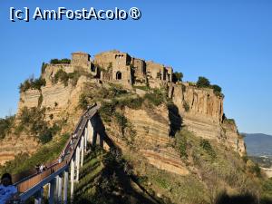 [P20] Civita di Bagnoregio » foto by Chloe
 - 
<span class="allrVoted glyphicon glyphicon-heart hidden" id="av1452831"></span>
<a class="m-l-10 hidden" id="sv1452831" onclick="voting_Foto_DelVot(,1452831,13517)" role="button">șterge vot <span class="glyphicon glyphicon-remove"></span></a>
<a id="v91452831" class=" c-red"  onclick="voting_Foto_SetVot(1452831)" role="button"><span class="glyphicon glyphicon-heart-empty"></span> <b>LIKE</b> = Votează poza</a> <img class="hidden"  id="f1452831W9" src="/imagini/loader.gif" border="0" /><span class="AjErrMes hidden" id="e1452831ErM"></span>