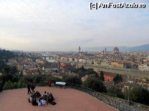 [P13] panorama din Piazzale Michelangelo » foto by rsimona
 - 
<span class="allrVoted glyphicon glyphicon-heart hidden" id="av543659"></span>
<a class="m-l-10 hidden" id="sv543659" onclick="voting_Foto_DelVot(,543659,13697)" role="button">șterge vot <span class="glyphicon glyphicon-remove"></span></a>
<a id="v9543659" class=" c-red"  onclick="voting_Foto_SetVot(543659)" role="button"><span class="glyphicon glyphicon-heart-empty"></span> <b>LIKE</b> = Votează poza</a> <img class="hidden"  id="f543659W9" src="/imagini/loader.gif" border="0" /><span class="AjErrMes hidden" id="e543659ErM"></span>