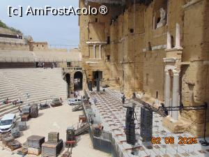 [P26] Amfiteatrul roman Orange, pe scena se monteaza echipamente pentru urmatorul spectacol » foto by Yolanda
 - 
<span class="allrVoted glyphicon glyphicon-heart hidden" id="av1516586"></span>
<a class="m-l-10 hidden" id="sv1516586" onclick="voting_Foto_DelVot(,1516586,13769)" role="button">șterge vot <span class="glyphicon glyphicon-remove"></span></a>
<a id="v91516586" class=" c-red"  onclick="voting_Foto_SetVot(1516586)" role="button"><span class="glyphicon glyphicon-heart-empty"></span> <b>LIKE</b> = Votează poza</a> <img class="hidden"  id="f1516586W9" src="/imagini/loader.gif" border="0" /><span class="AjErrMes hidden" id="e1516586ErM"></span>