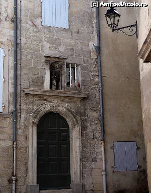 [P17] Avignon - intrare arcada cu coloane, cladire veche » foto by Dan-Ioan
 - 
<span class="allrVoted glyphicon glyphicon-heart hidden" id="av558316"></span>
<a class="m-l-10 hidden" id="sv558316" onclick="voting_Foto_DelVot(,558316,13769)" role="button">șterge vot <span class="glyphicon glyphicon-remove"></span></a>
<a id="v9558316" class=" c-red"  onclick="voting_Foto_SetVot(558316)" role="button"><span class="glyphicon glyphicon-heart-empty"></span> <b>LIKE</b> = Votează poza</a> <img class="hidden"  id="f558316W9" src="/imagini/loader.gif" border="0" /><span class="AjErrMes hidden" id="e558316ErM"></span>