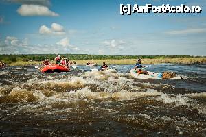 [P21] Canoe safari pe Zambezi » foto by christian26ro
 - 
<span class="allrVoted glyphicon glyphicon-heart hidden" id="av409280"></span>
<a class="m-l-10 hidden" id="sv409280" onclick="voting_Foto_DelVot(,409280,13820)" role="button">șterge vot <span class="glyphicon glyphicon-remove"></span></a>
<a id="v9409280" class=" c-red"  onclick="voting_Foto_SetVot(409280)" role="button"><span class="glyphicon glyphicon-heart-empty"></span> <b>LIKE</b> = Votează poza</a> <img class="hidden"  id="f409280W9" src="/imagini/loader.gif" border="0" /><span class="AjErrMes hidden" id="e409280ErM"></span>