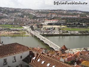 [P19] Ponte de Santa Clara de pe răul Mondego este din punctul meu de vedere cel mai circulat. Are patru benzi de circulaţie şi două destinate pietonilor.  » foto by Marian Preda
 - 
<span class="allrVoted glyphicon glyphicon-heart hidden" id="av650167"></span>
<a class="m-l-10 hidden" id="sv650167" onclick="voting_Foto_DelVot(,650167,13823)" role="button">șterge vot <span class="glyphicon glyphicon-remove"></span></a>
<a id="v9650167" class=" c-red"  onclick="voting_Foto_SetVot(650167)" role="button"><span class="glyphicon glyphicon-heart-empty"></span> <b>LIKE</b> = Votează poza</a> <img class="hidden"  id="f650167W9" src="/imagini/loader.gif" border="0" /><span class="AjErrMes hidden" id="e650167ErM"></span>