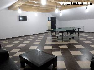 [P14] Sala de ping-pong.  » foto by andreieu
 - 
<span class="allrVoted glyphicon glyphicon-heart hidden" id="av641672"></span>
<a class="m-l-10 hidden" id="sv641672" onclick="voting_Foto_DelVot(,641672,13852)" role="button">șterge vot <span class="glyphicon glyphicon-remove"></span></a>
<a id="v9641672" class=" c-red"  onclick="voting_Foto_SetVot(641672)" role="button"><span class="glyphicon glyphicon-heart-empty"></span> <b>LIKE</b> = Votează poza</a> <img class="hidden"  id="f641672W9" src="/imagini/loader.gif" border="0" /><span class="AjErrMes hidden" id="e641672ErM"></span>