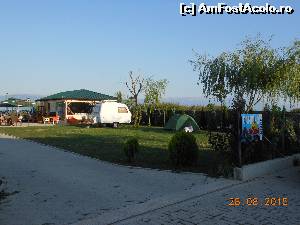 [P46] Struga - Camping Sun Rise.  » foto by iulianic
 - 
<span class="allrVoted glyphicon glyphicon-heart hidden" id="av665800"></span>
<a class="m-l-10 hidden" id="sv665800" onclick="voting_Foto_DelVot(,665800,13861)" role="button">șterge vot <span class="glyphicon glyphicon-remove"></span></a>
<a id="v9665800" class=" c-red"  onclick="voting_Foto_SetVot(665800)" role="button"><span class="glyphicon glyphicon-heart-empty"></span> <b>LIKE</b> = Votează poza</a> <img class="hidden"  id="f665800W9" src="/imagini/loader.gif" border="0" /><span class="AjErrMes hidden" id="e665800ErM"></span>