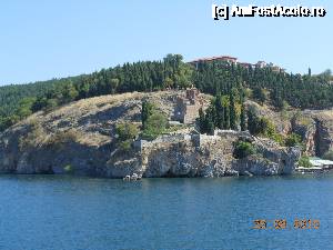 [P04] Lacul Ohrid - Biserica Sf. Iovan Kaneo din Ohrid.  » foto by iulianic
 - 
<span class="allrVoted glyphicon glyphicon-heart hidden" id="av691193"></span>
<a class="m-l-10 hidden" id="sv691193" onclick="voting_Foto_DelVot(,691193,13861)" role="button">șterge vot <span class="glyphicon glyphicon-remove"></span></a>
<a id="v9691193" class=" c-red"  onclick="voting_Foto_SetVot(691193)" role="button"><span class="glyphicon glyphicon-heart-empty"></span> <b>LIKE</b> = Votează poza</a> <img class="hidden"  id="f691193W9" src="/imagini/loader.gif" border="0" /><span class="AjErrMes hidden" id="e691193ErM"></span>