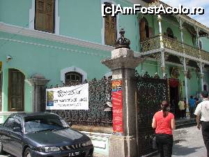 [P02] Penang - casa muzeu despre care am povestit » foto by mishu
 - 
<span class="allrVoted glyphicon glyphicon-heart hidden" id="av702587"></span>
<a class="m-l-10 hidden" id="sv702587" onclick="voting_Foto_DelVot(,702587,13862)" role="button">șterge vot <span class="glyphicon glyphicon-remove"></span></a>
<a id="v9702587" class=" c-red"  onclick="voting_Foto_SetVot(702587)" role="button"><span class="glyphicon glyphicon-heart-empty"></span> <b>LIKE</b> = Votează poza</a> <img class="hidden"  id="f702587W9" src="/imagini/loader.gif" border="0" /><span class="AjErrMes hidden" id="e702587ErM"></span>